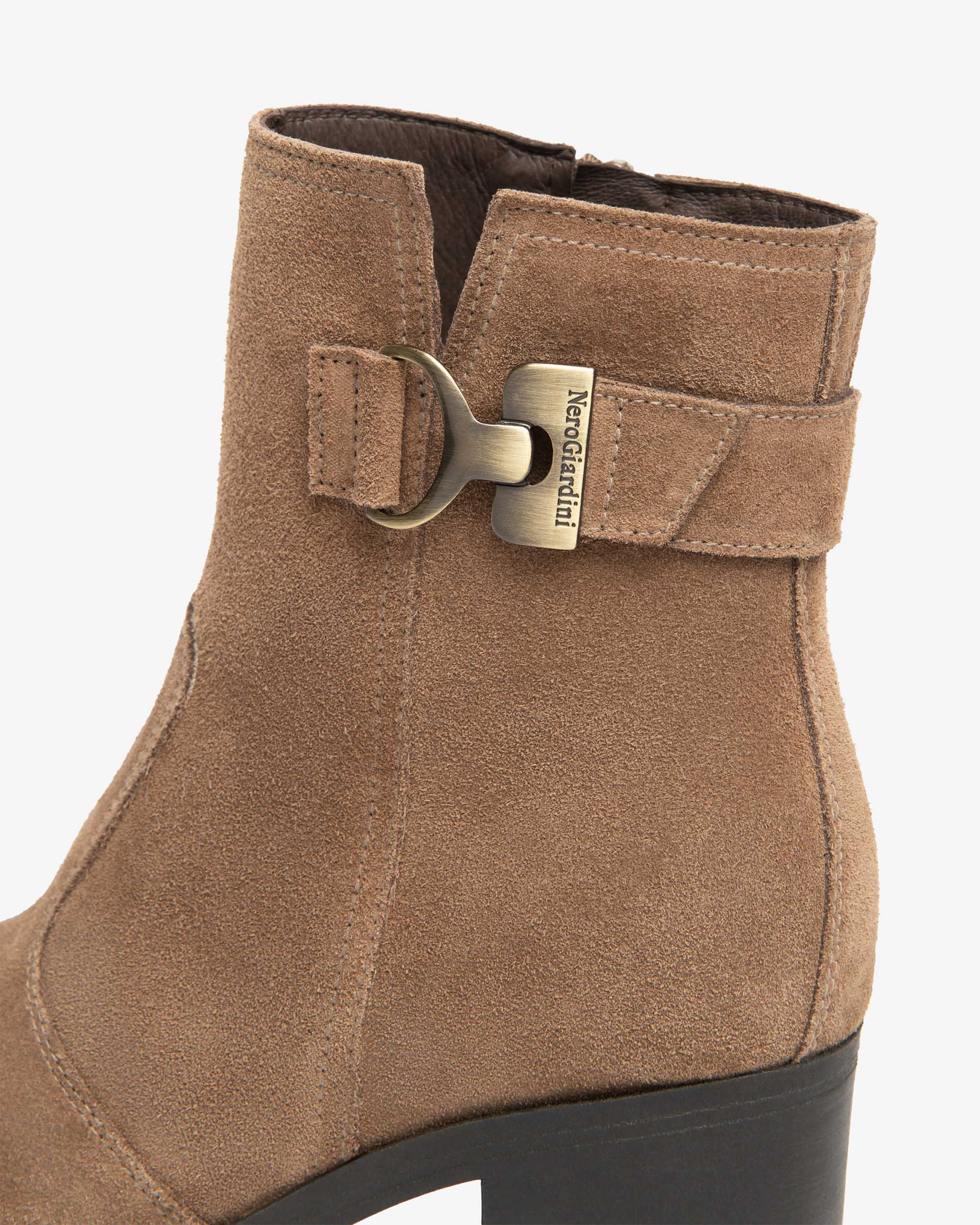 Damen-Wildlederstiefeletten