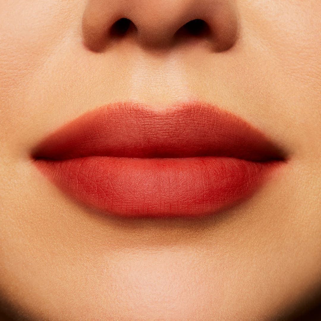 Tekutý matný rúž Powder Kiss Luxusné rúže