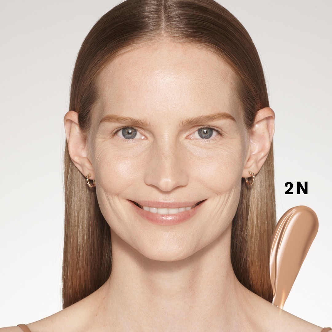 Rozjasňujúci korektor Estée Lauder Futurist Soft Touch - 6 ml