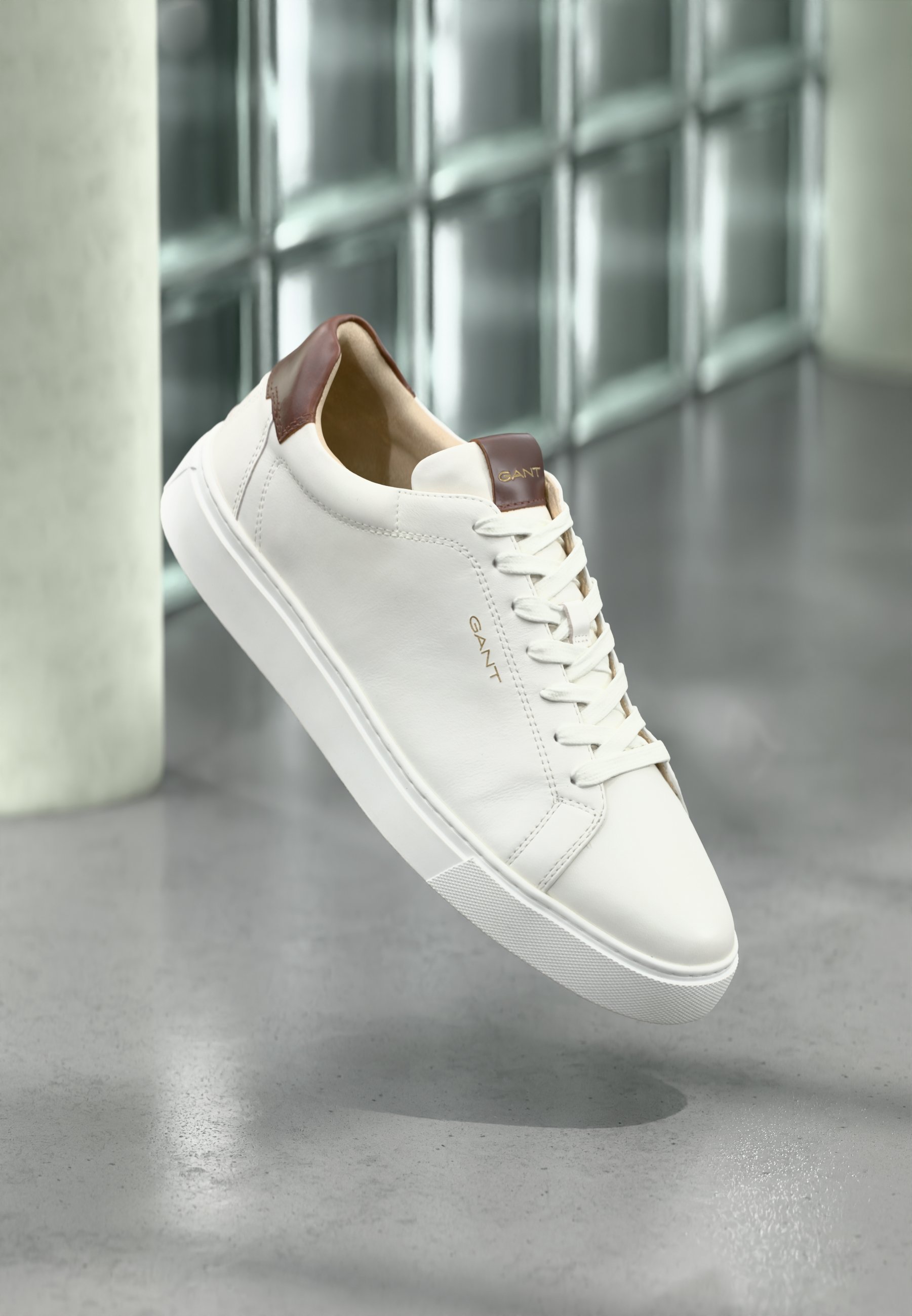 GANT MC JULIEN - Sneakers - wit/cognac