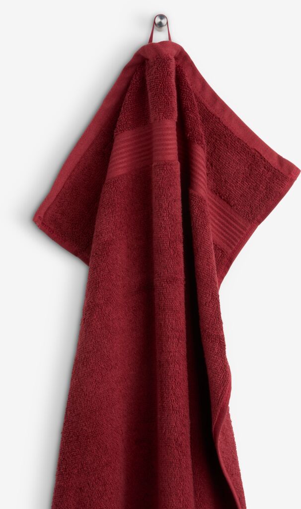 KARLSTAD zelta KARLSTAD dvielis 50x100cm bordo
