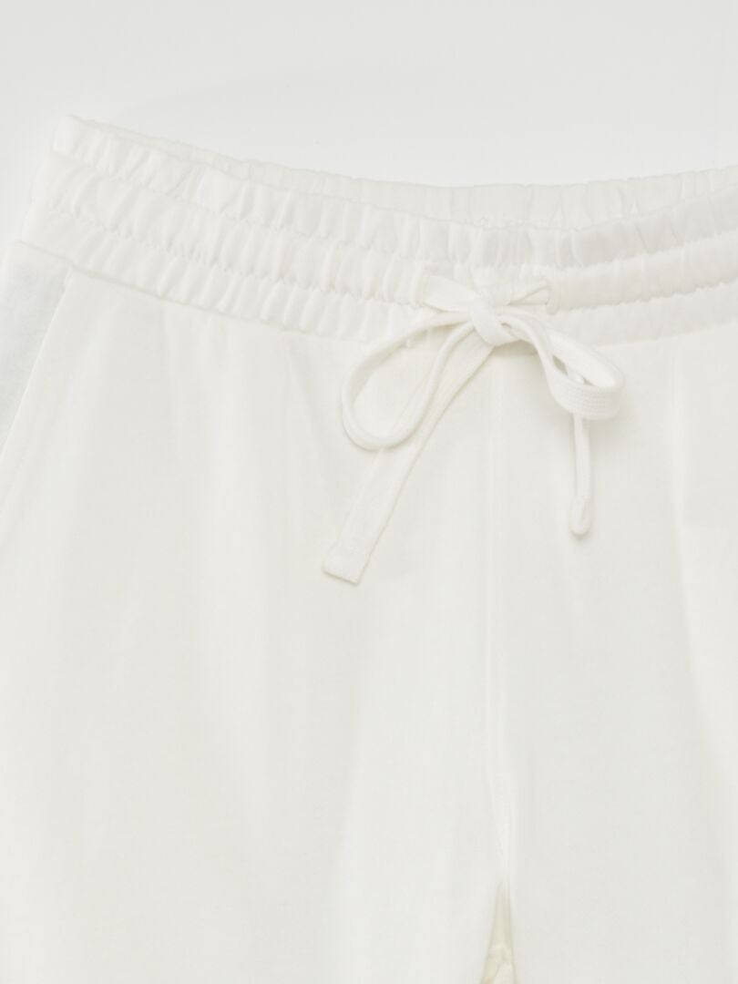 Calções de cor sólida em tecido polar - BRANCO