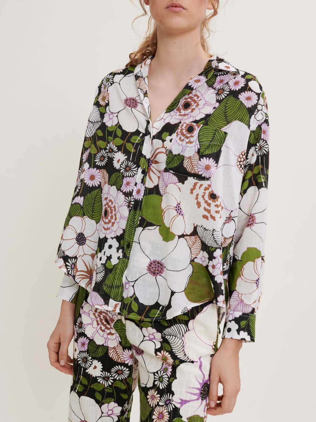 Shirt met bloemenprint uit de jaren zeventig - Fleur 70's noir