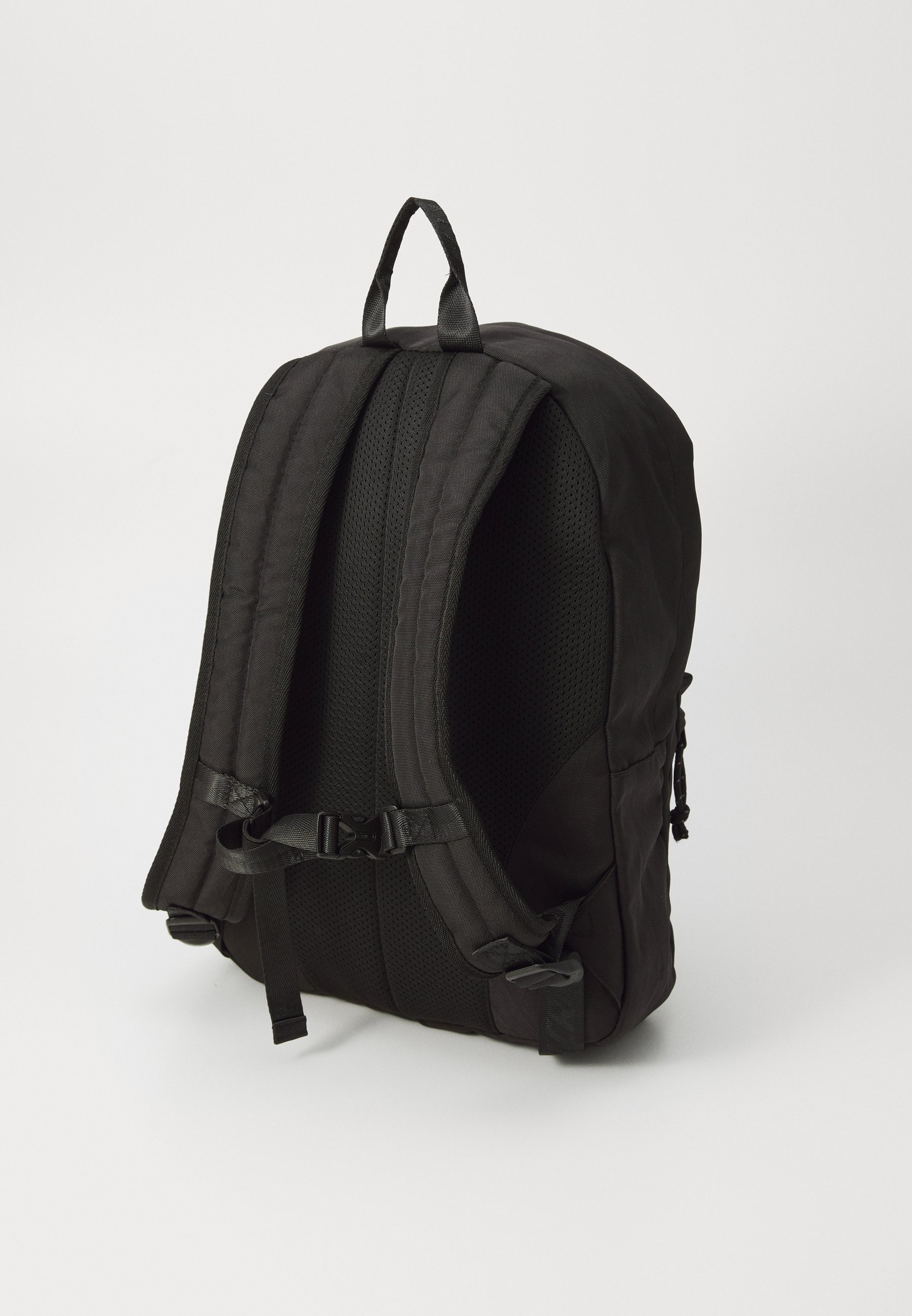Zaini Santa Cruz