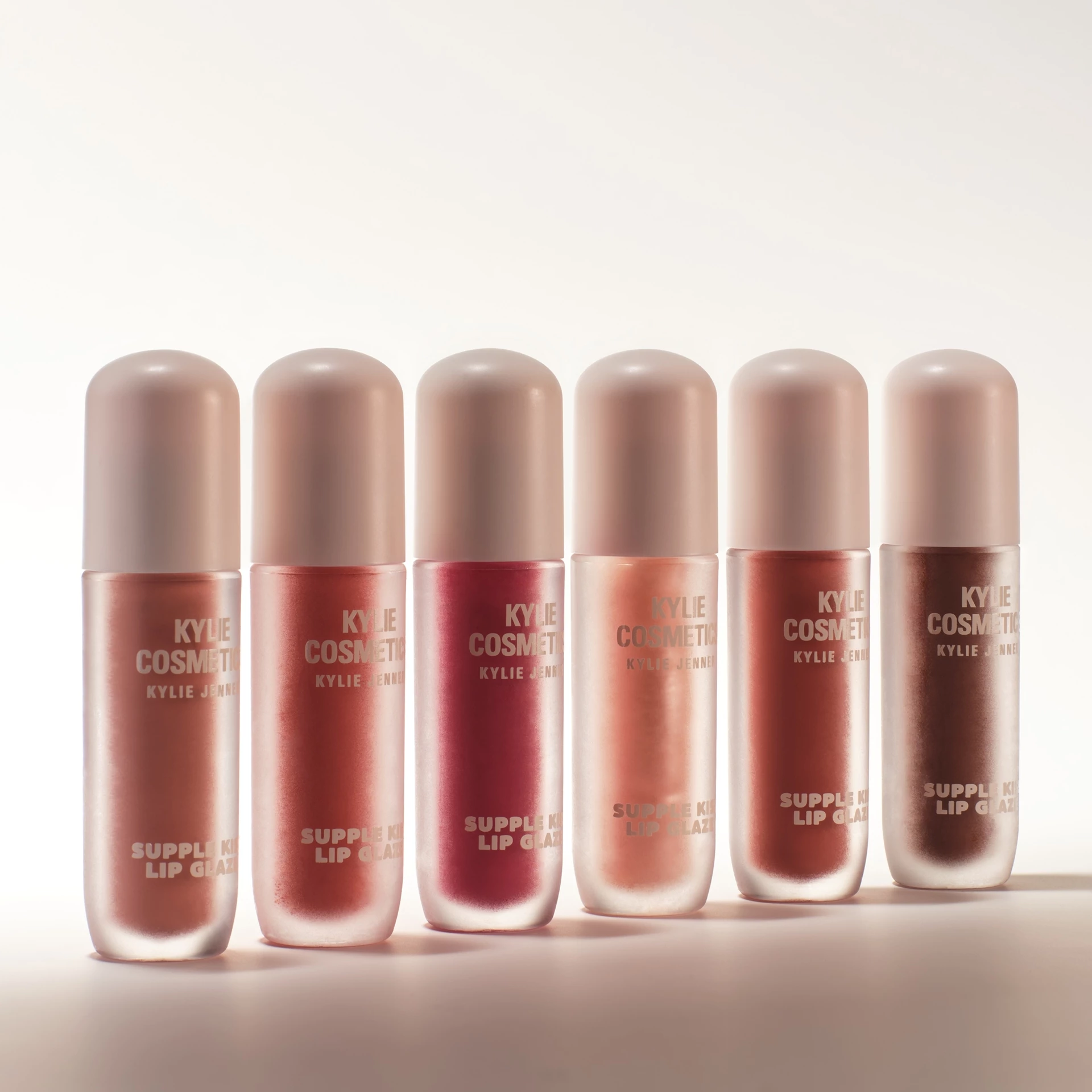 Lac de buze Supple Kiss Nude Kiss - Kylie By Kylie Jenner