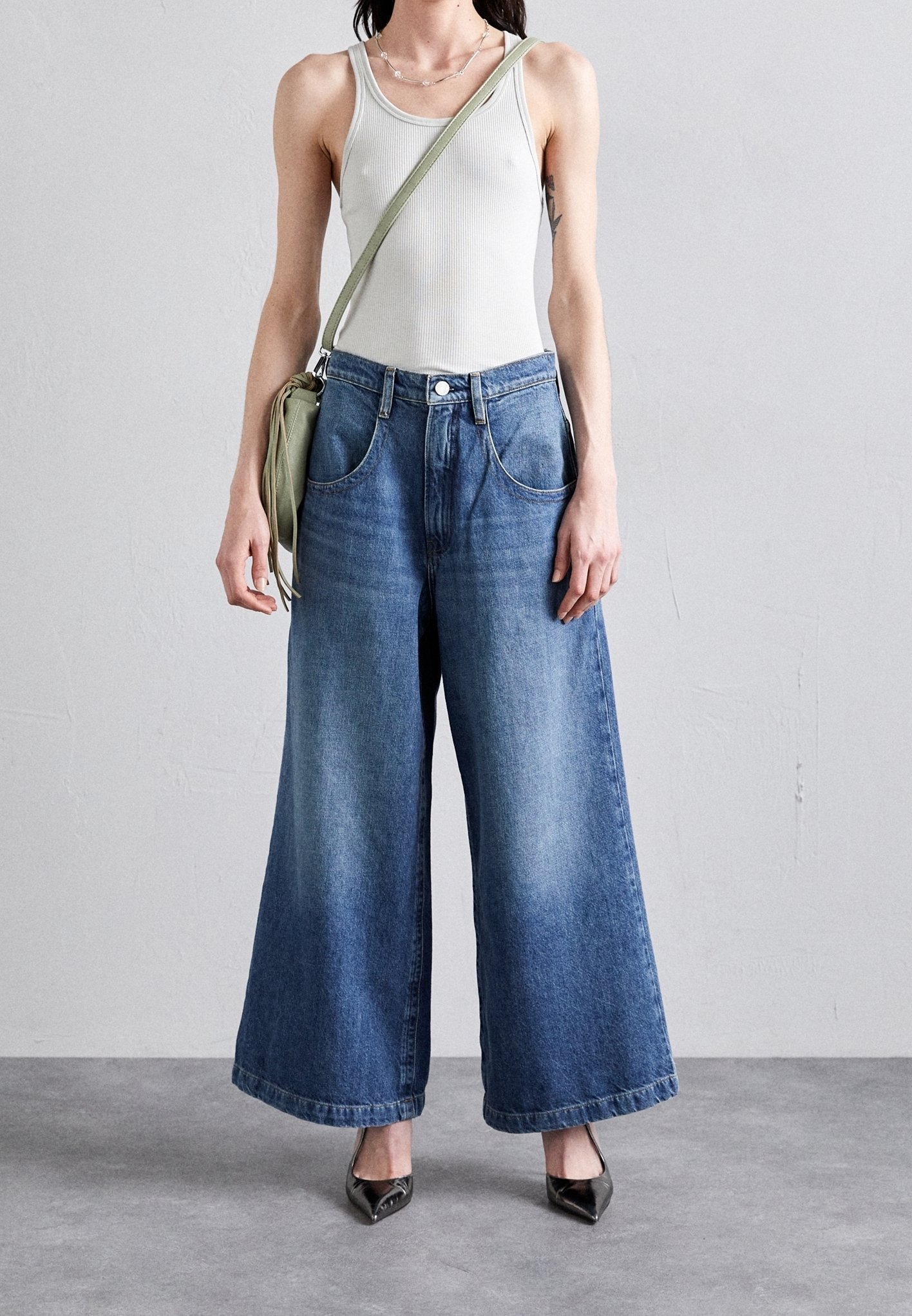 FRAME Weites Bein - dunkelblauer Denim