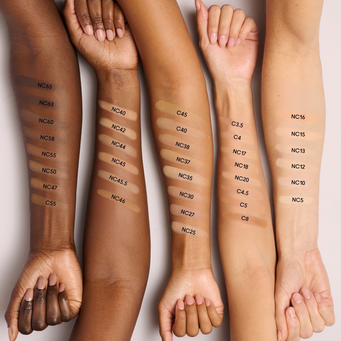 MAC Foundation Studio Fix Powder Plus tonālais krēms - 12 g
