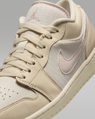 Air Jordan 1 Low SE Women's Shoes