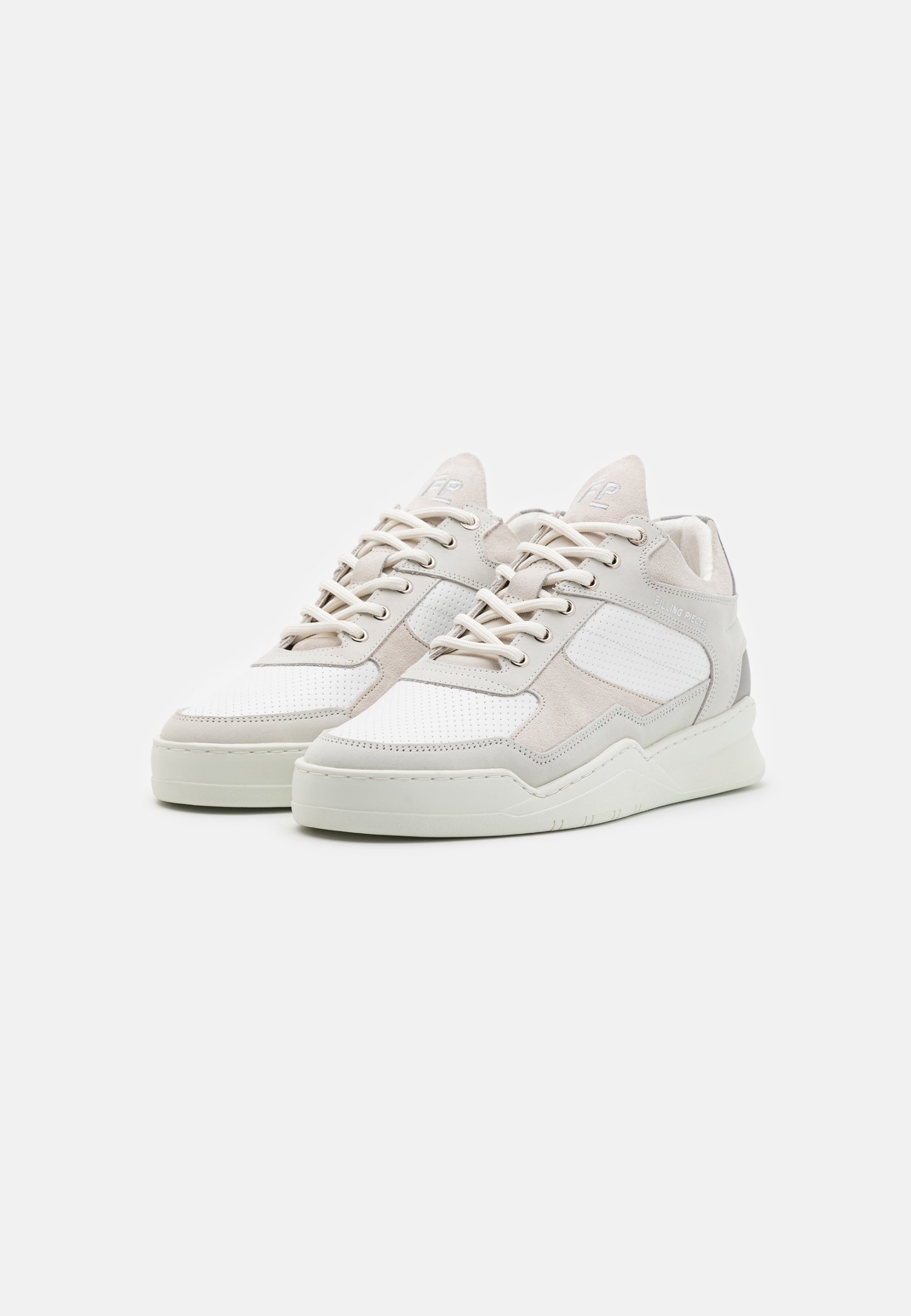 Filling Pieces GHOST PANALED UNISEX - Baskets - entièrement blanches