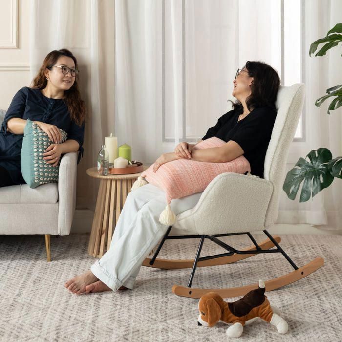 MEUBLES COSY Fauteuil à bascule allaitement scandinave avec accoudoirs en tissu mouton bouclette beige à surpiqûres - FUNKEL