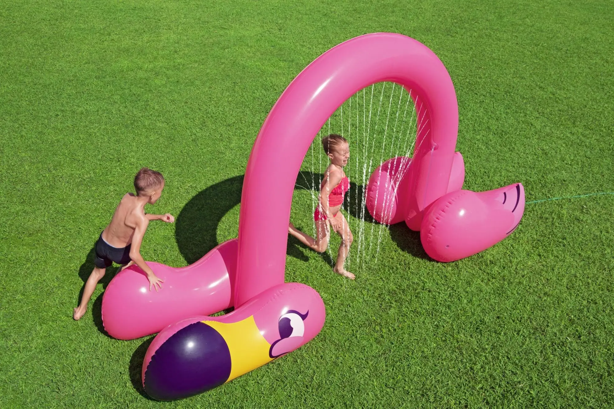 H2OGO! Jumbo rózsaszín flamingó felfújható gyerek locsolóív
