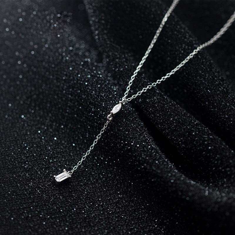 Pendentif en argent sterling 925 en forme de goutte d'eau orné d'un zircon cubique carré, bijou géométrique raffiné pour femme.