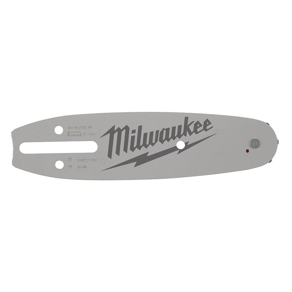 Kit de serra de poda sem escova MILWAUKEE FUEL™ HATCHET™ 12V com 2 baterias de 6,0 Ah e 152 mm (M12FHS602B)