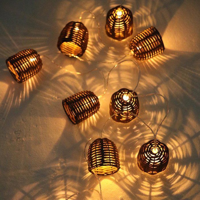 Guirnalda de luces solares para exteriores - LUMISKY - FORMENTERA - 10 LED con pantallas de ratán - Blanco cálido - 3,8 m