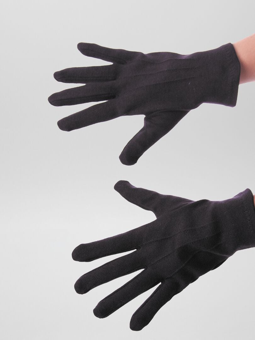 Un par de guantes cortos - negros