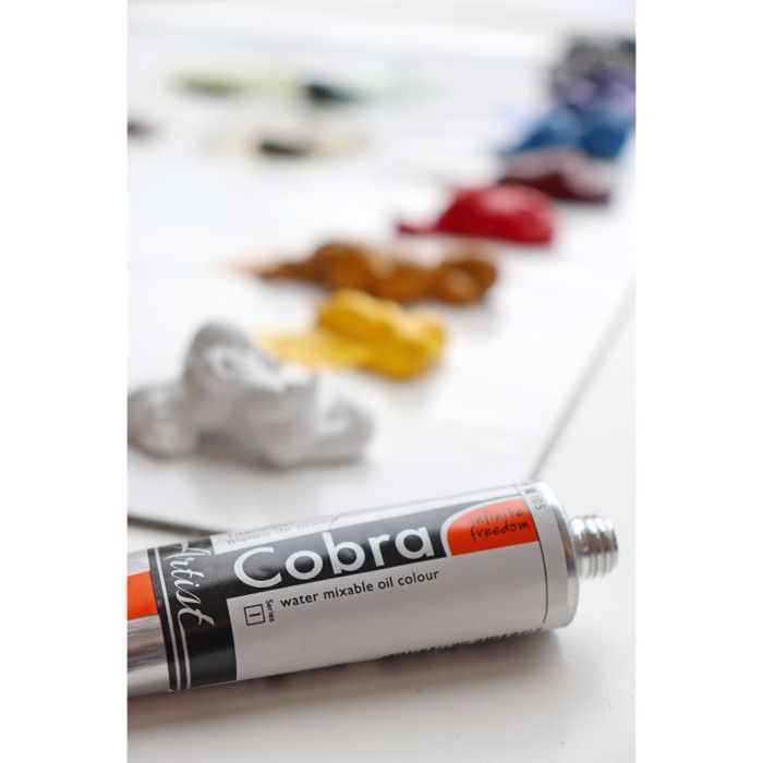 tubes of oil paint - Primary colors - Water-soluble - Cobra