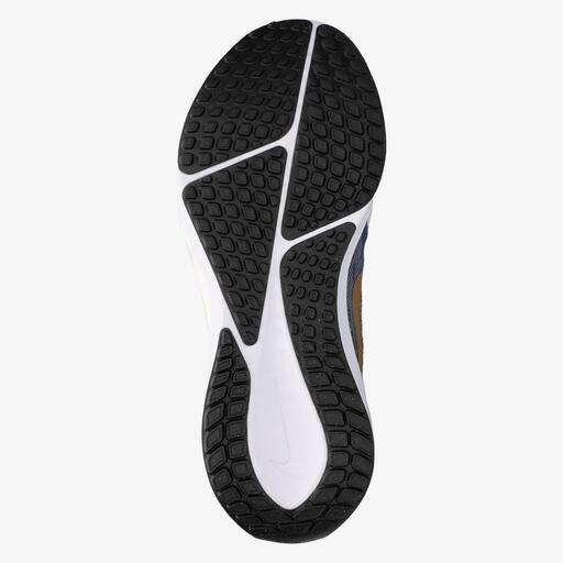  Nike Vomero 17