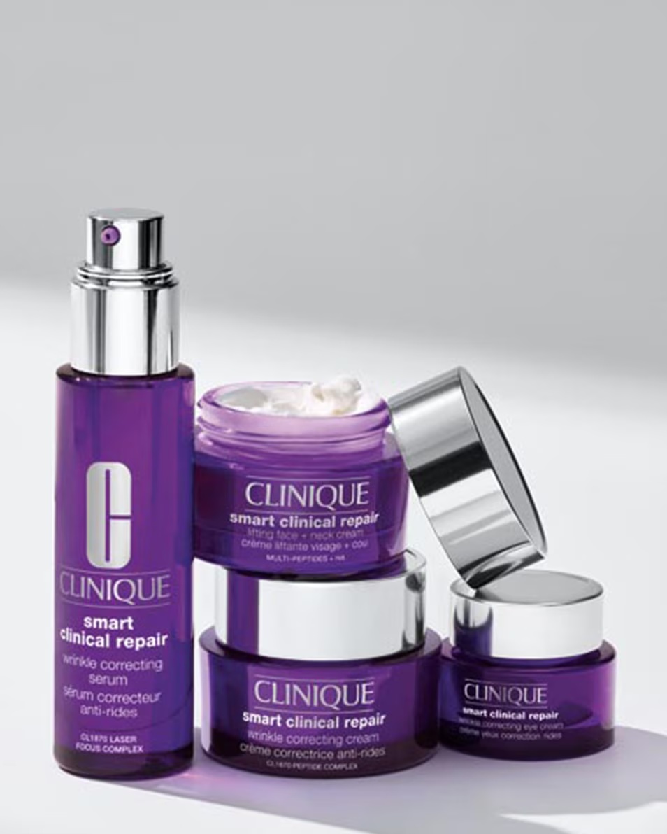 CLINIQUE SMART CLINICAL REPAIR™ CREMĂ CORECTATOARE A RIDURILOR CREMĂ HIDRATANTĂ DE ZI ȘI DE NOAPTE - ANTI-ÎMBĂTRÂNIRE