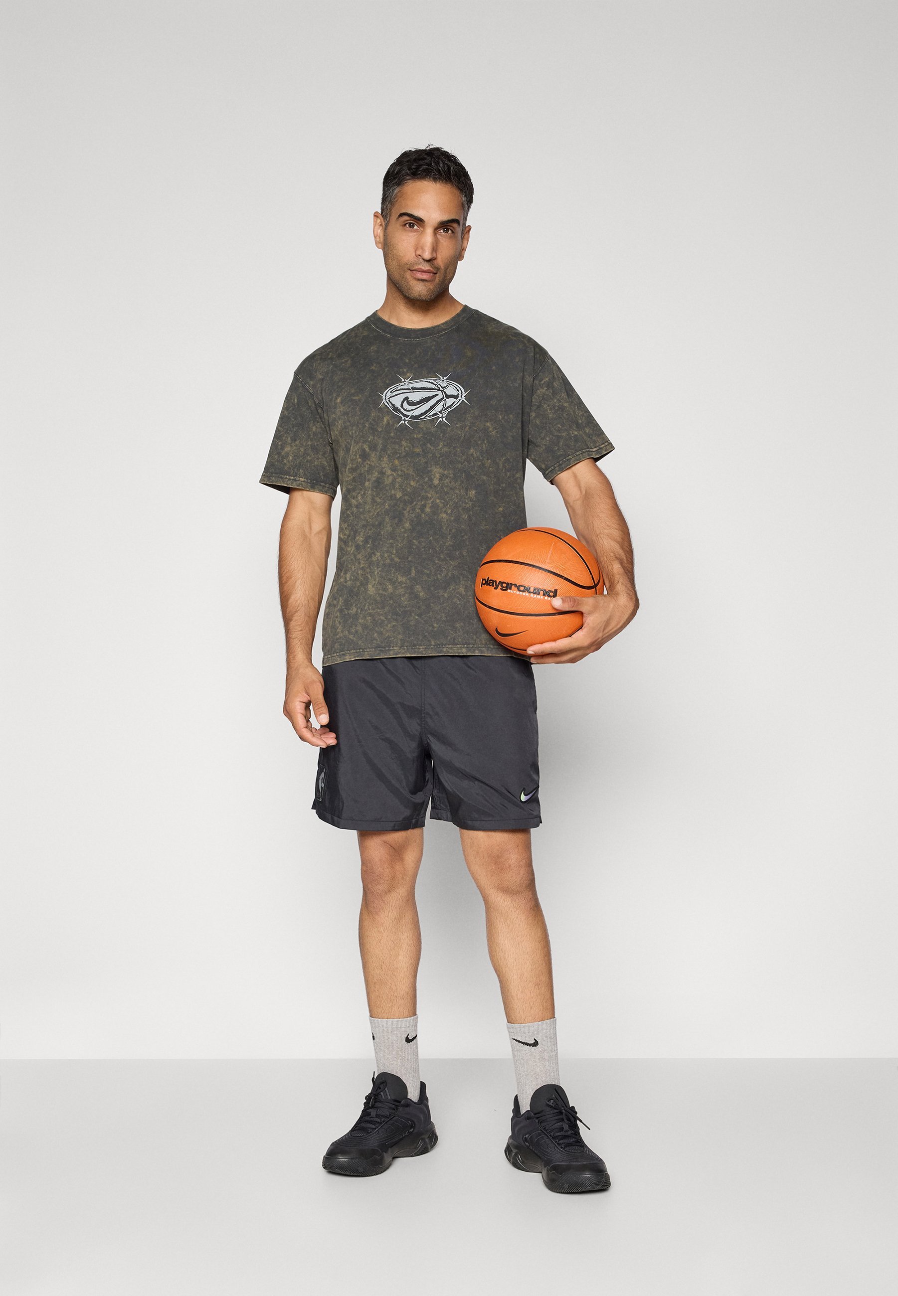 T-shirt imprimé Nike Performance M90 STREET - anthracite