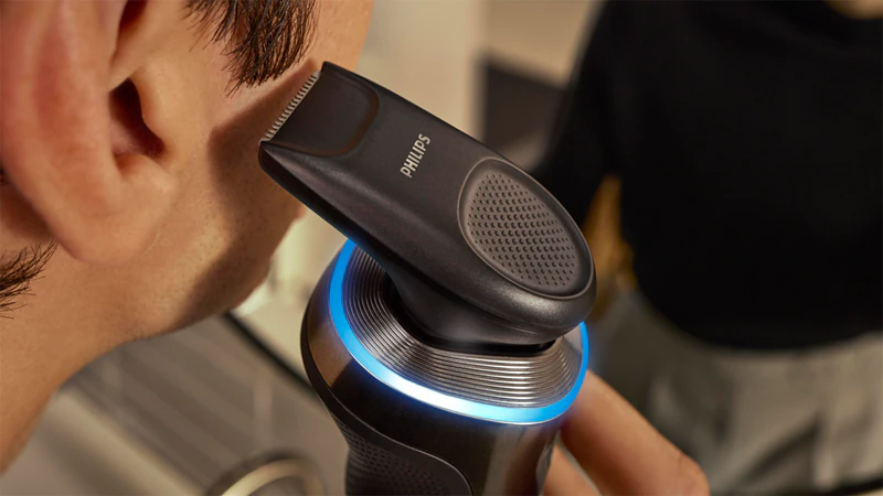 Pánský elektrický holicí strojek Philips Series i9000 Prestige Ultra XP9400/31