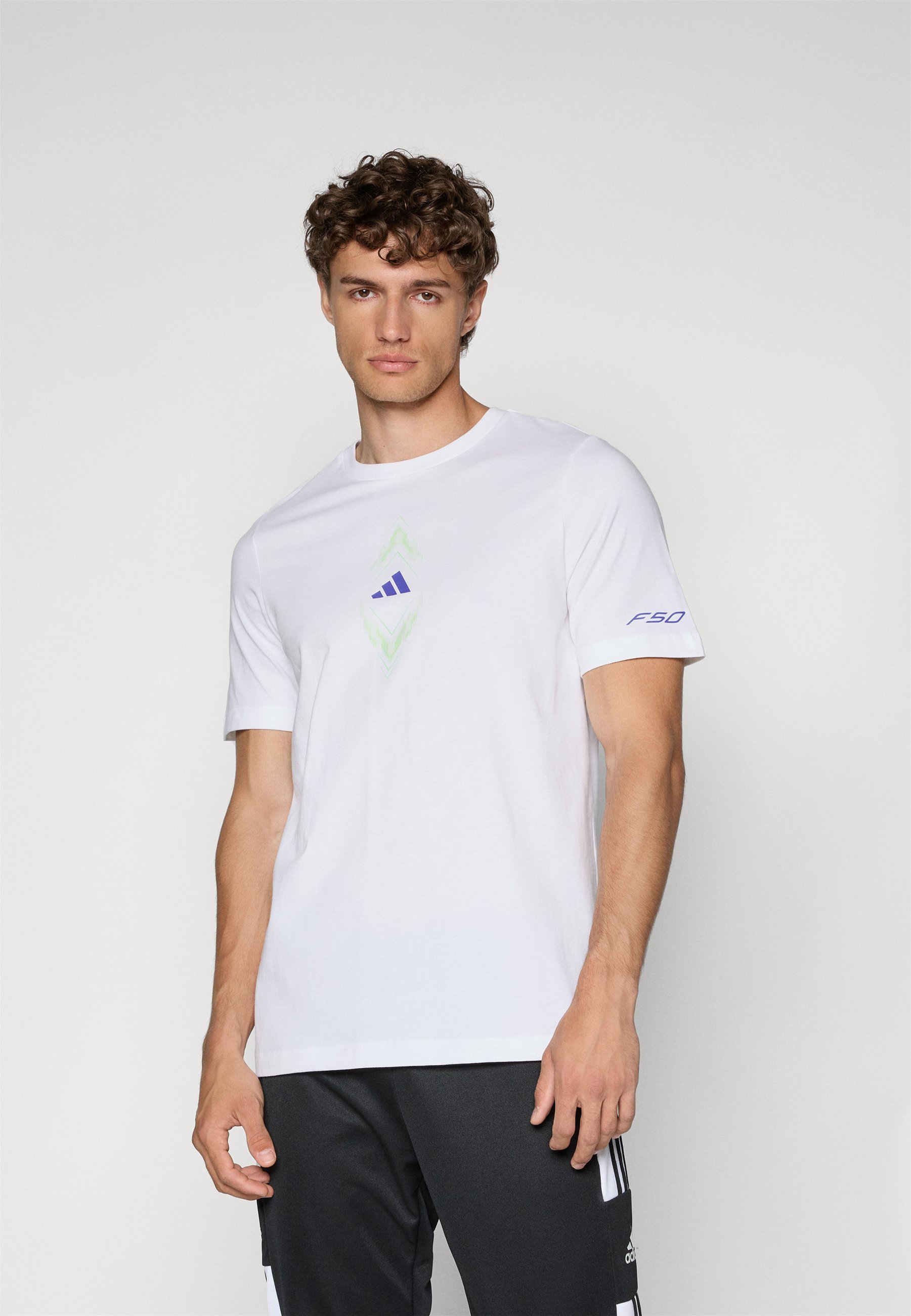 T-shirt grafica adidas Performance F50 - T-shirt stampata - bianca