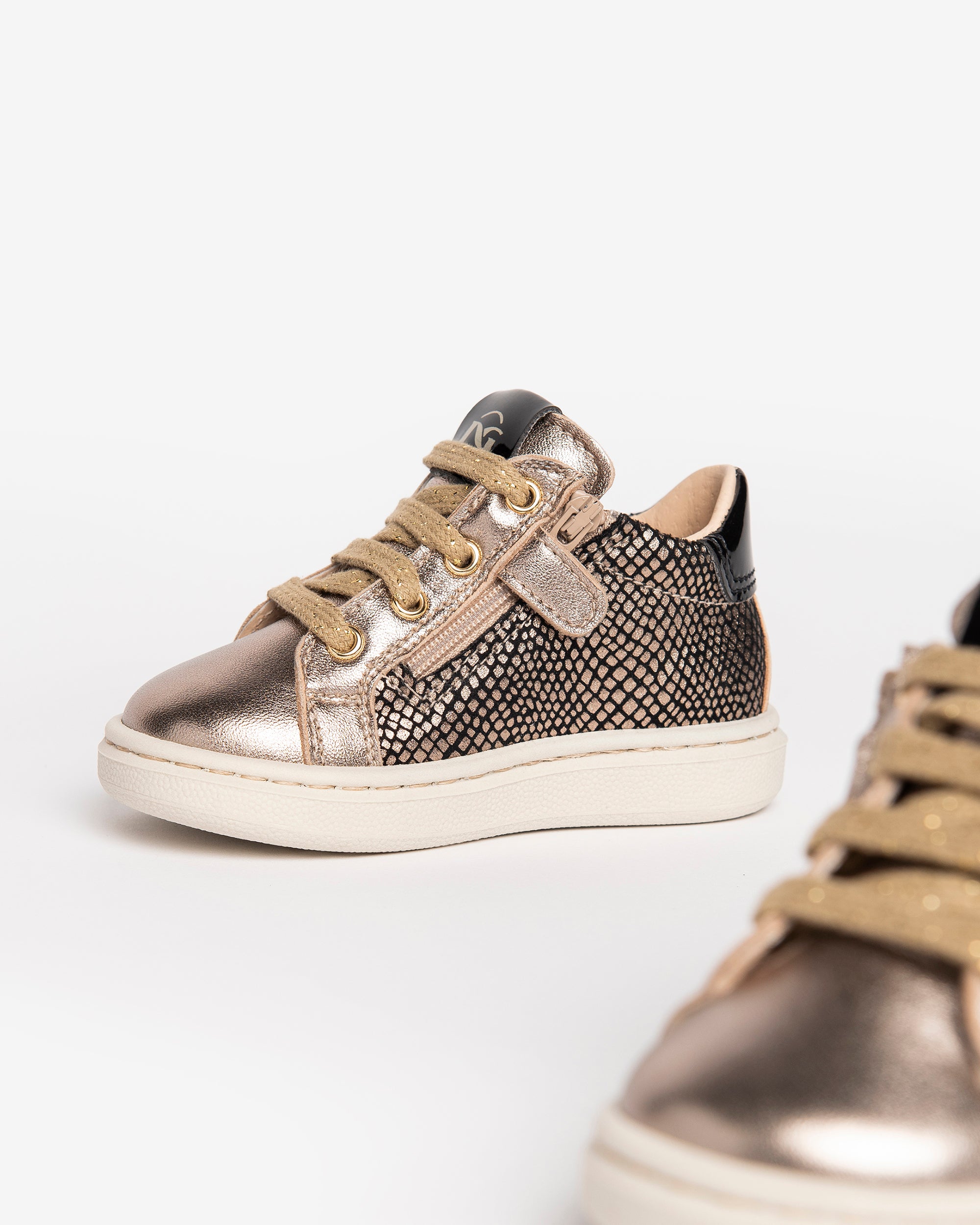  Baskets en cuir pour bébé fille