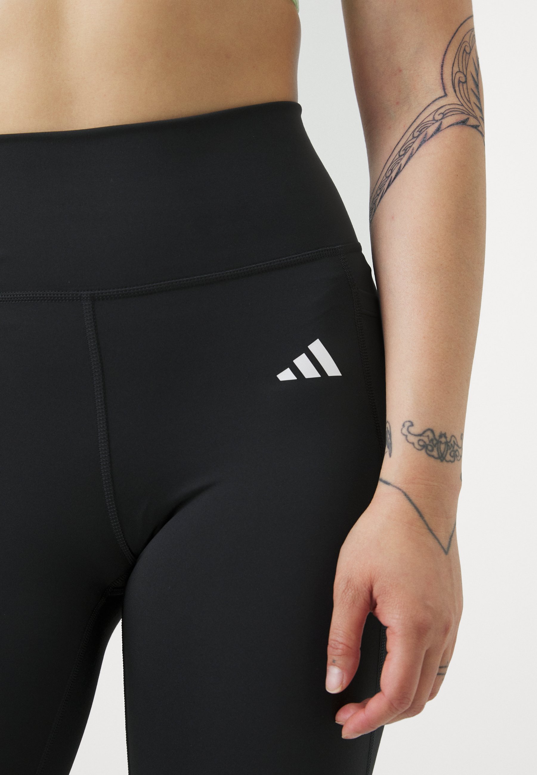 Leggings de performance adidas - noirs