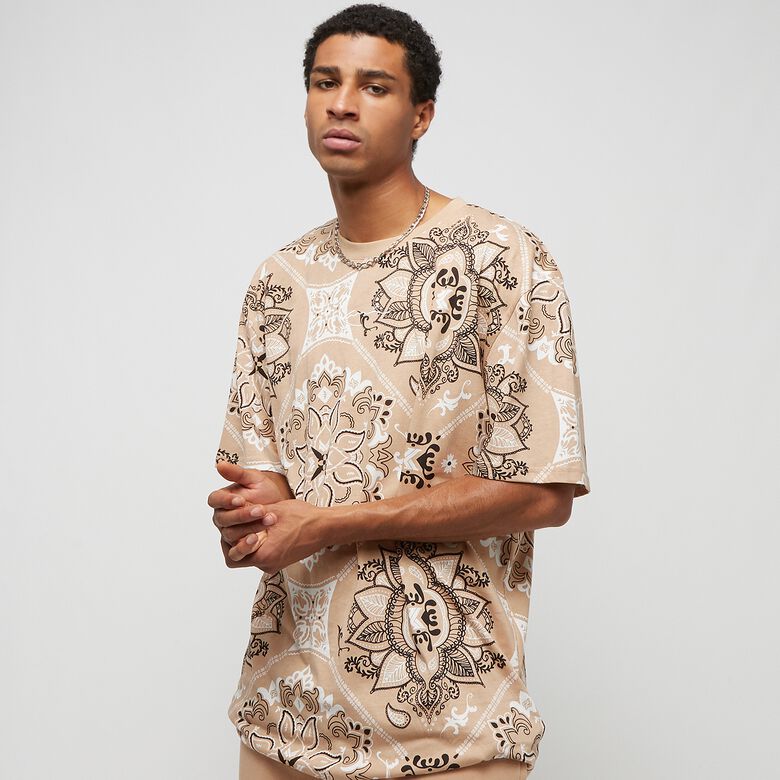 Kleines Paisley-T-Shirt mit charakteristischem Muster