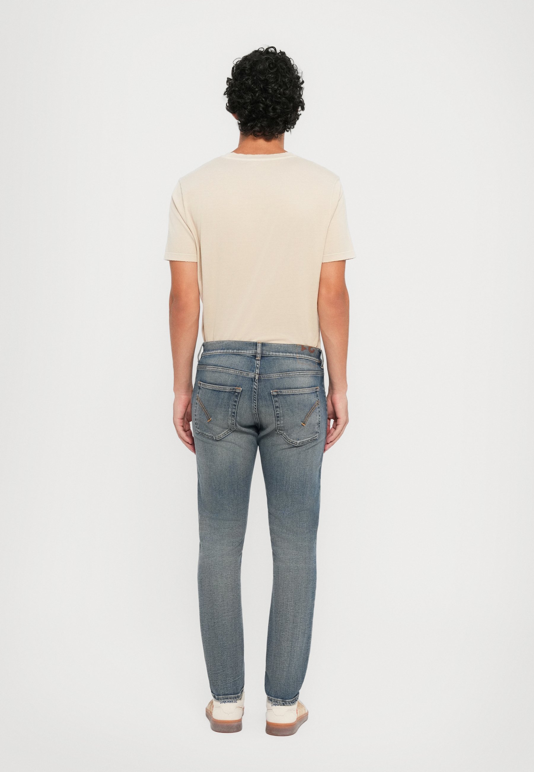 Dondup DIAN POCKETS SLIM CARROT FIT BOTTOM OPENING - Jeans met taps toelopende pasvorm - lichtblauwe wassing