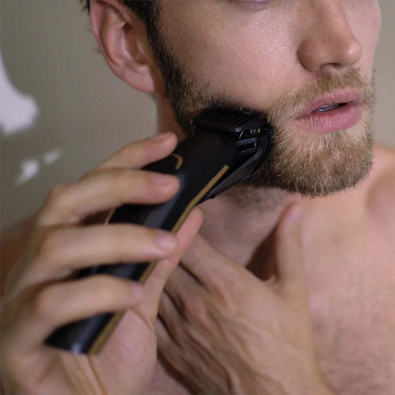 Zastrihávač vlasov a fúzov BaByliss For Men MT860E