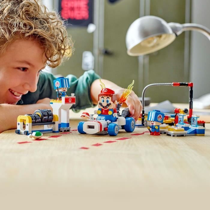 LEGO Super Mario 72035 Mario Kart – Toad's Garage - Customizable Nintendo Toy