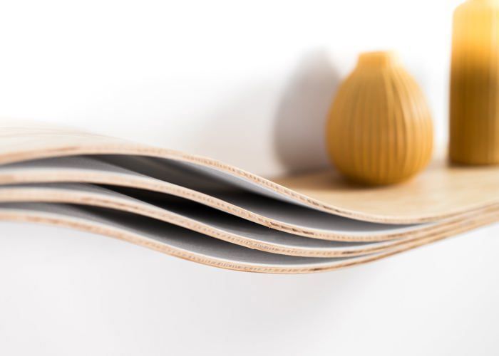 Etagère murale flottante - EWART WOODS - En bois frêne 60 cm - Design moderne courbé