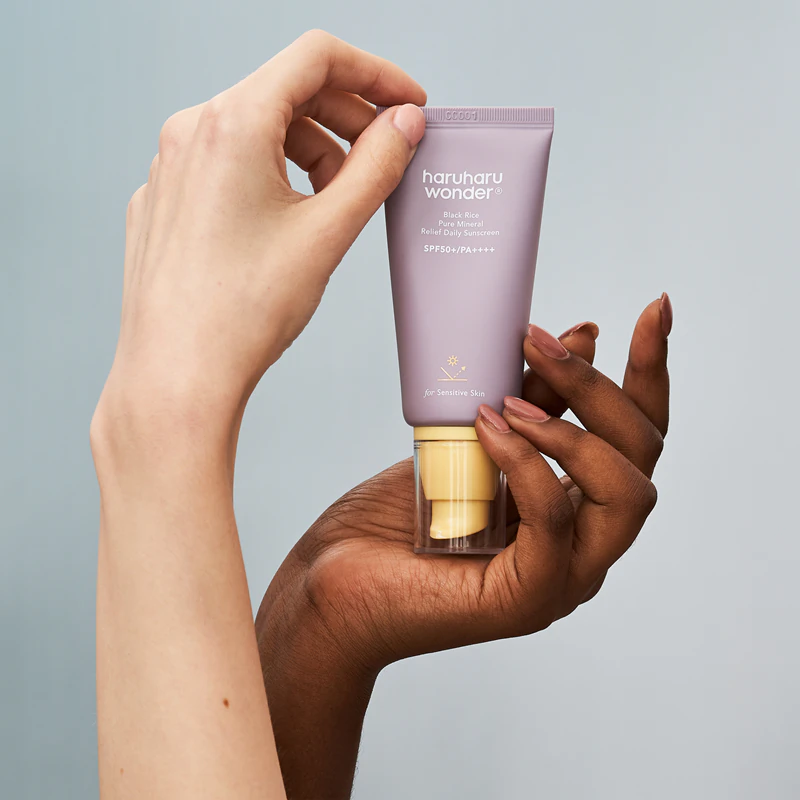 Haruharu Wonder Zwarte Rijst Pure Minerale Dagelijkse Zonnebrandcrème met Kalmerende Minerale Bescherming SPF 50+