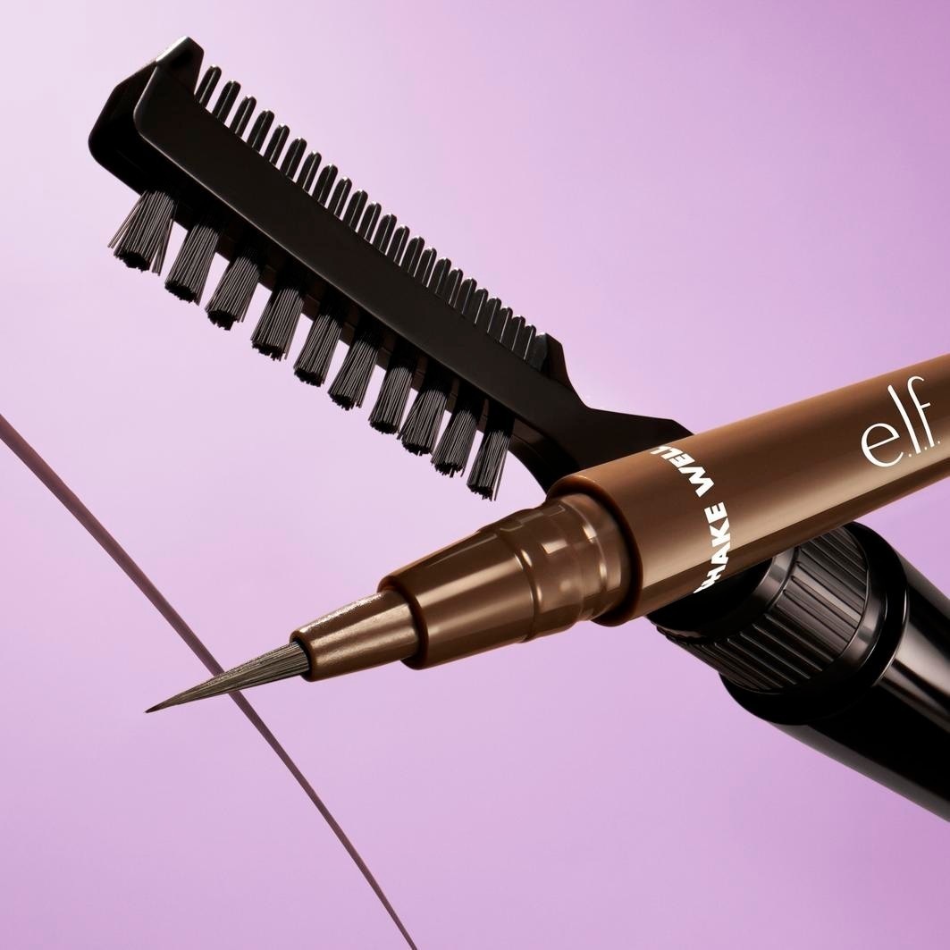 „elf Cosmetics“ antakių pieštukas „Holy Strokes Micro-Fine Brow Pen“ – 0,7 ml