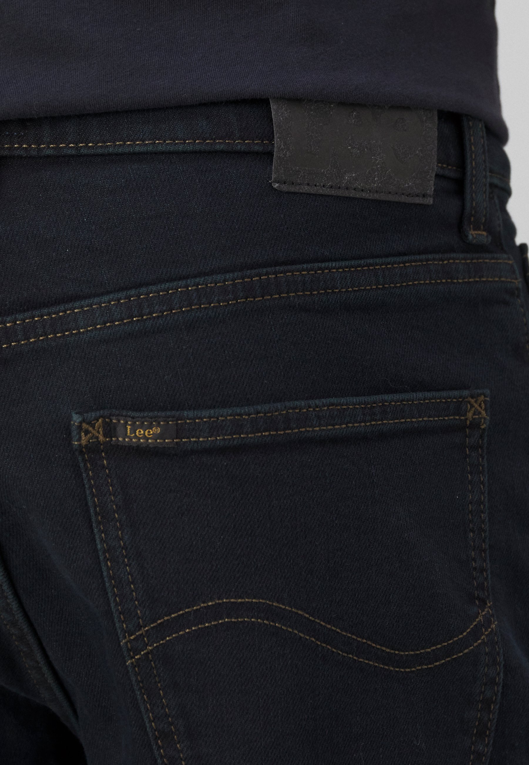 Lee BROOKLYN - Calça jeans reta - azul e preta