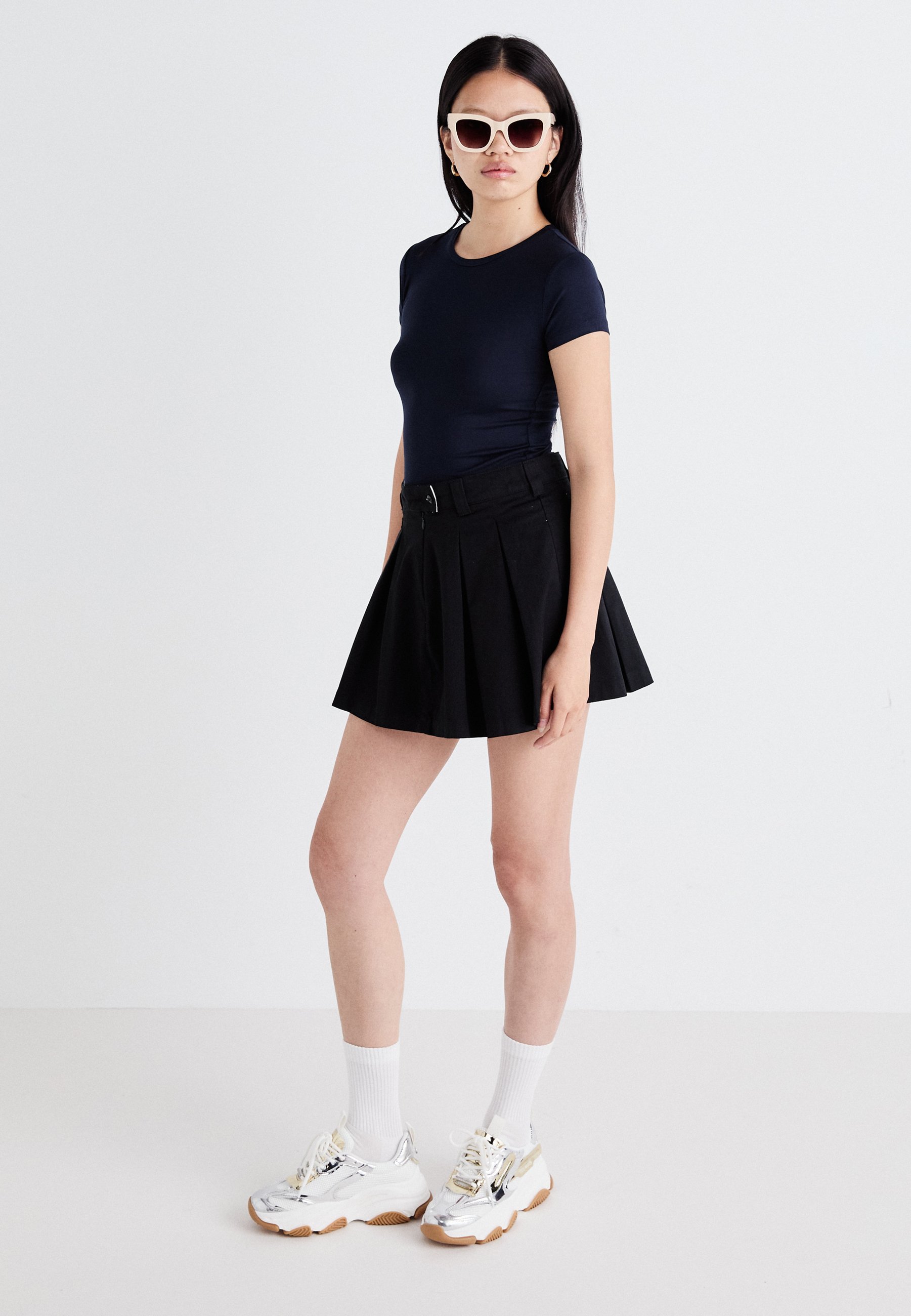 Tričko Gina Tricot SOFT TOUCH - Základní tričko - black