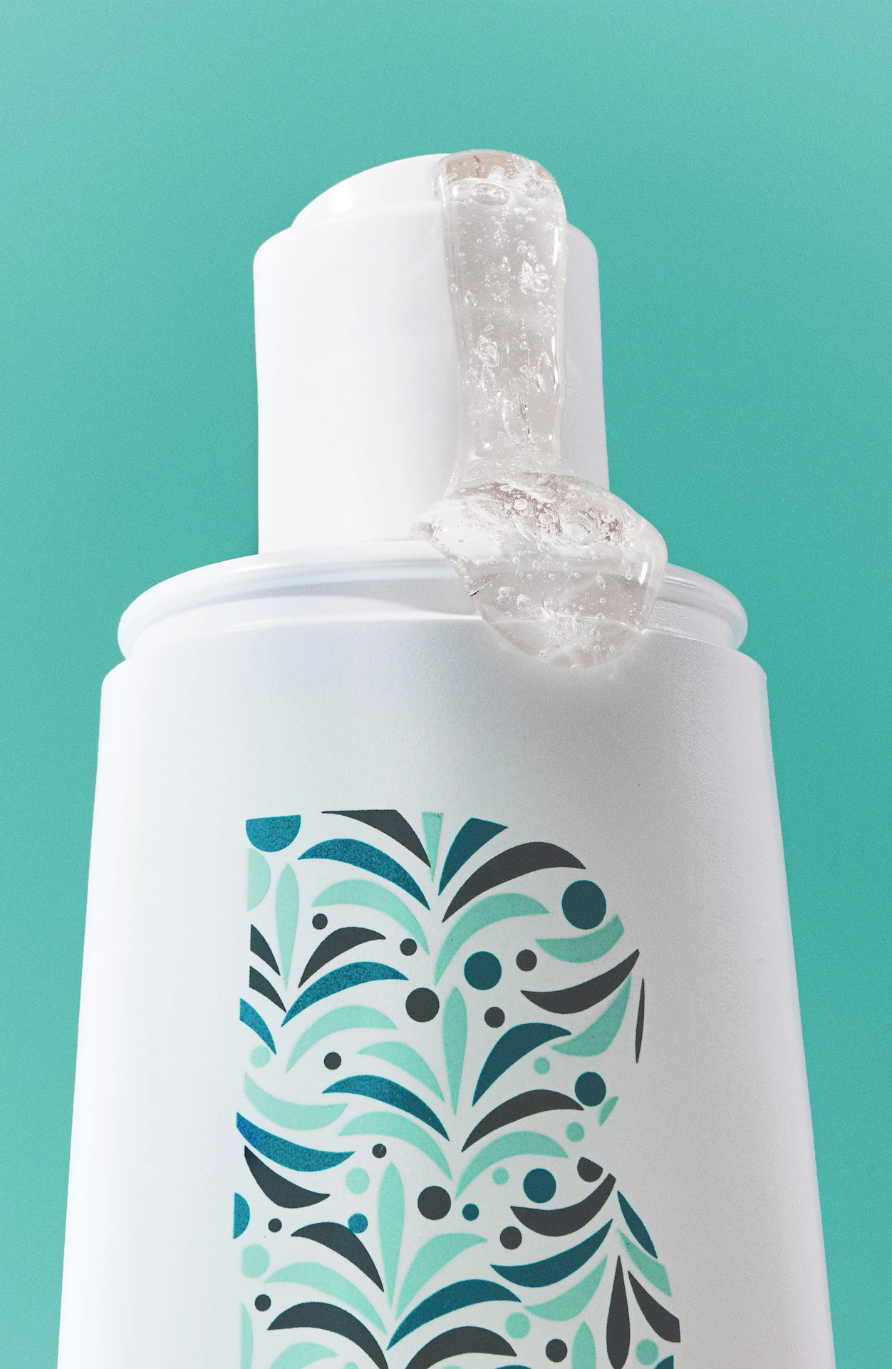 Šampon za gustoću s kofeinom i biotinskim peptidom 236 ml - Briogeo