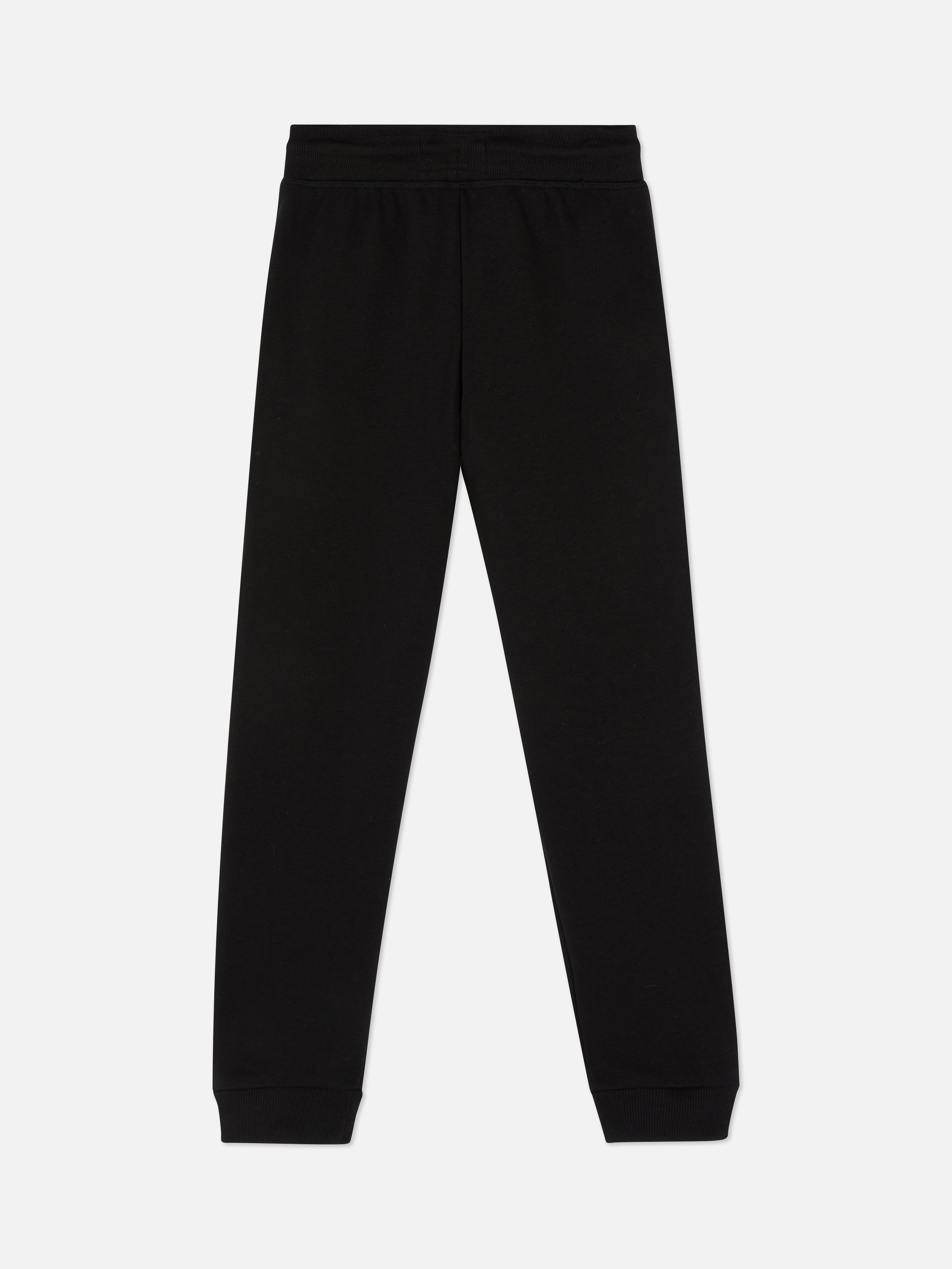 Elastische Jogginghose mit Kordelzug. Elastische Jogginghose mit Kordelzug für gemütliche Tage.