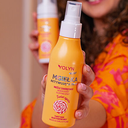 Yolyn WOW
