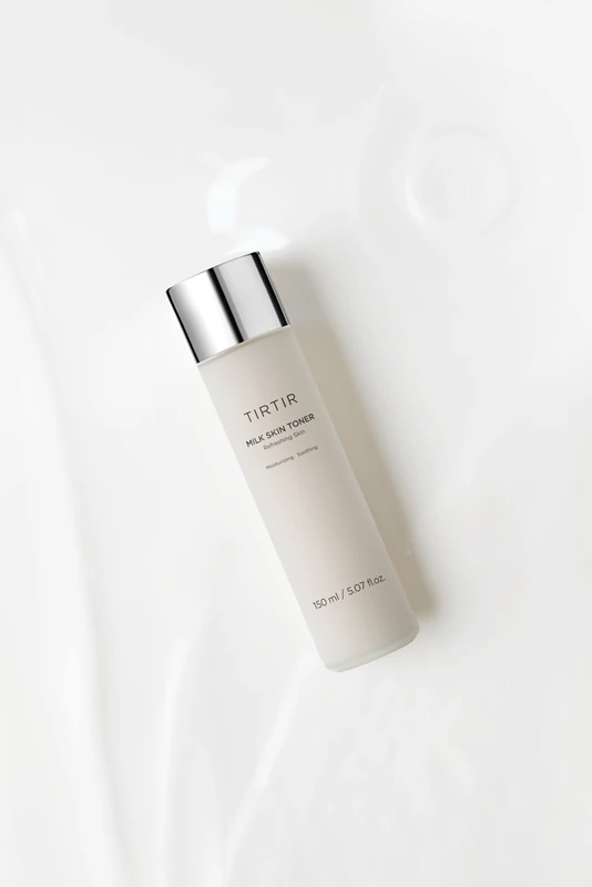 TIRTIR Milk Skin Toner rozjasňujúci a hydratačný pleťový toner