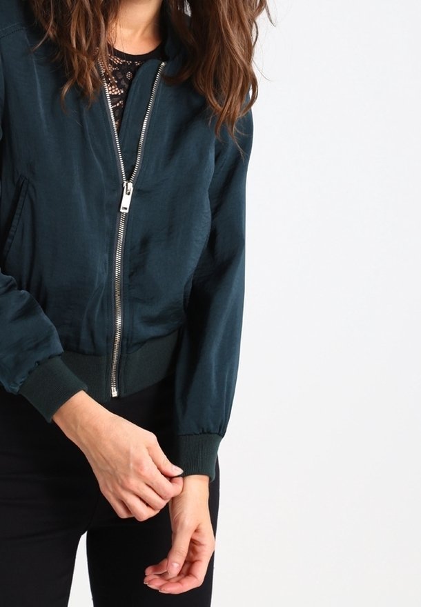 New Look Petite Bomberjack - donkergroen