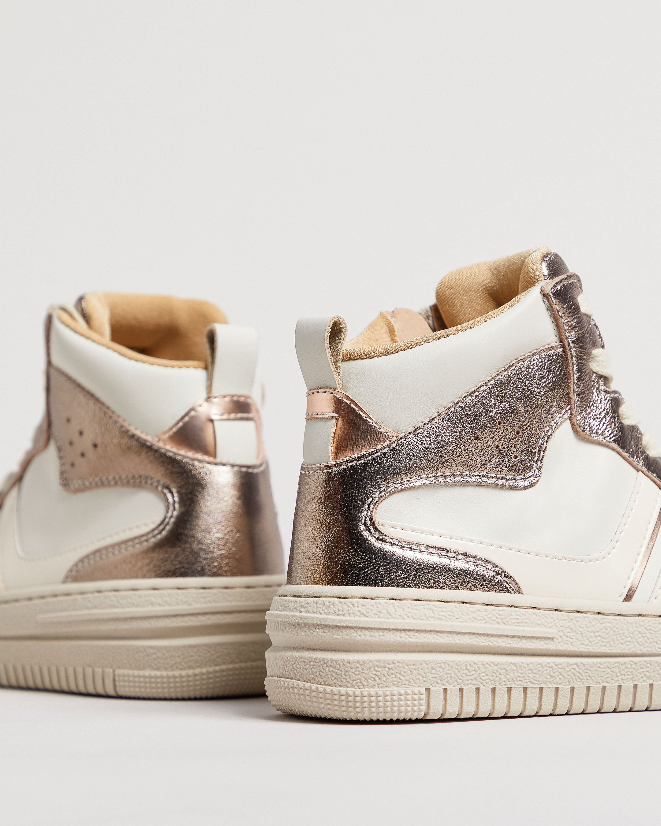  Ledersneaker für Teenagerinnen