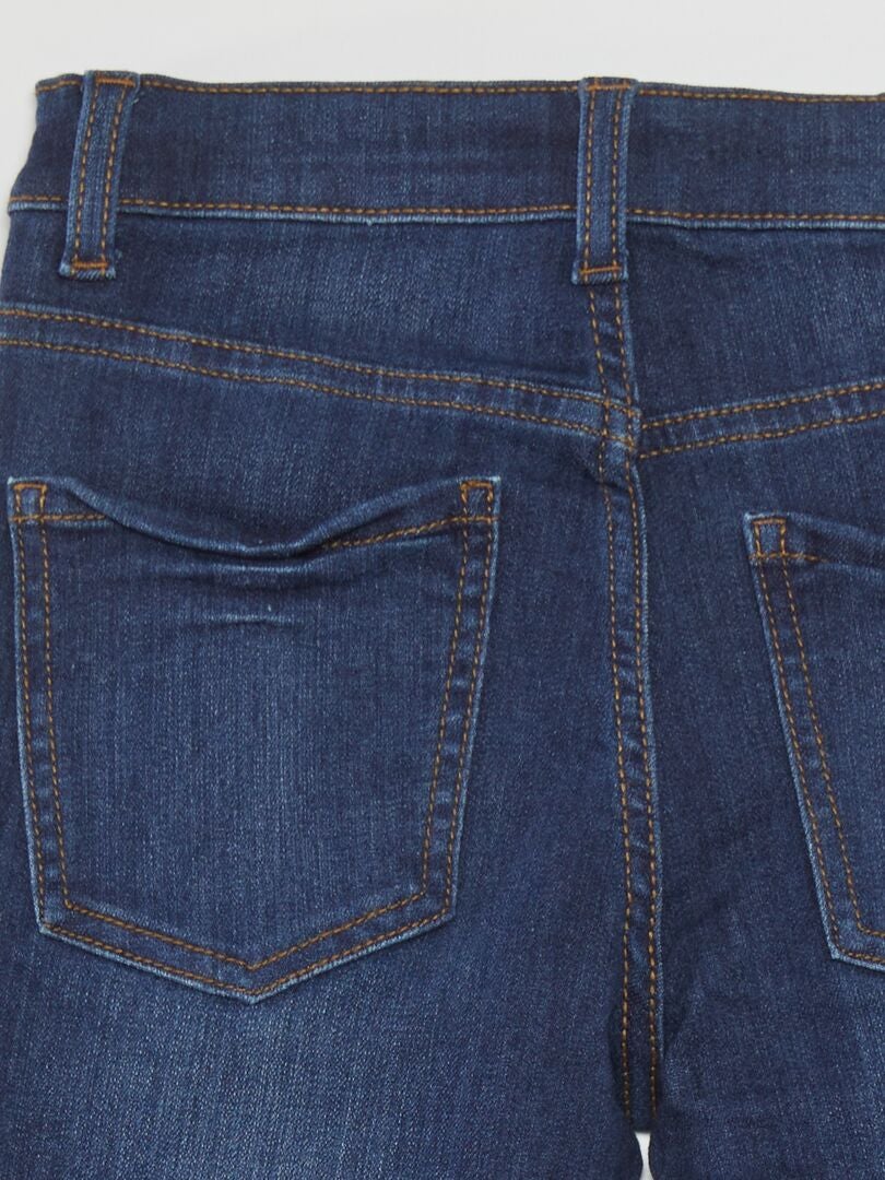 Calça jeans slim e resistente - AZUL