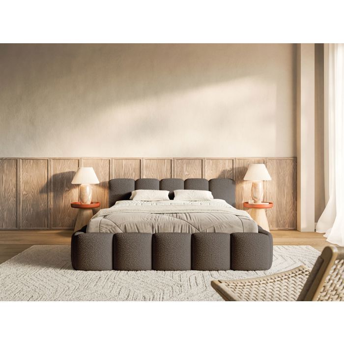 Cama tapizada – Cloudy Low – 200x200 cm – marrón
