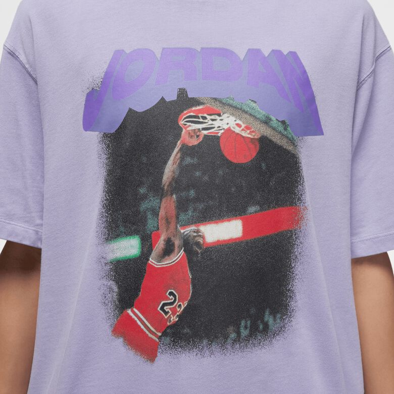 (Her)itage Graphic T-shirt