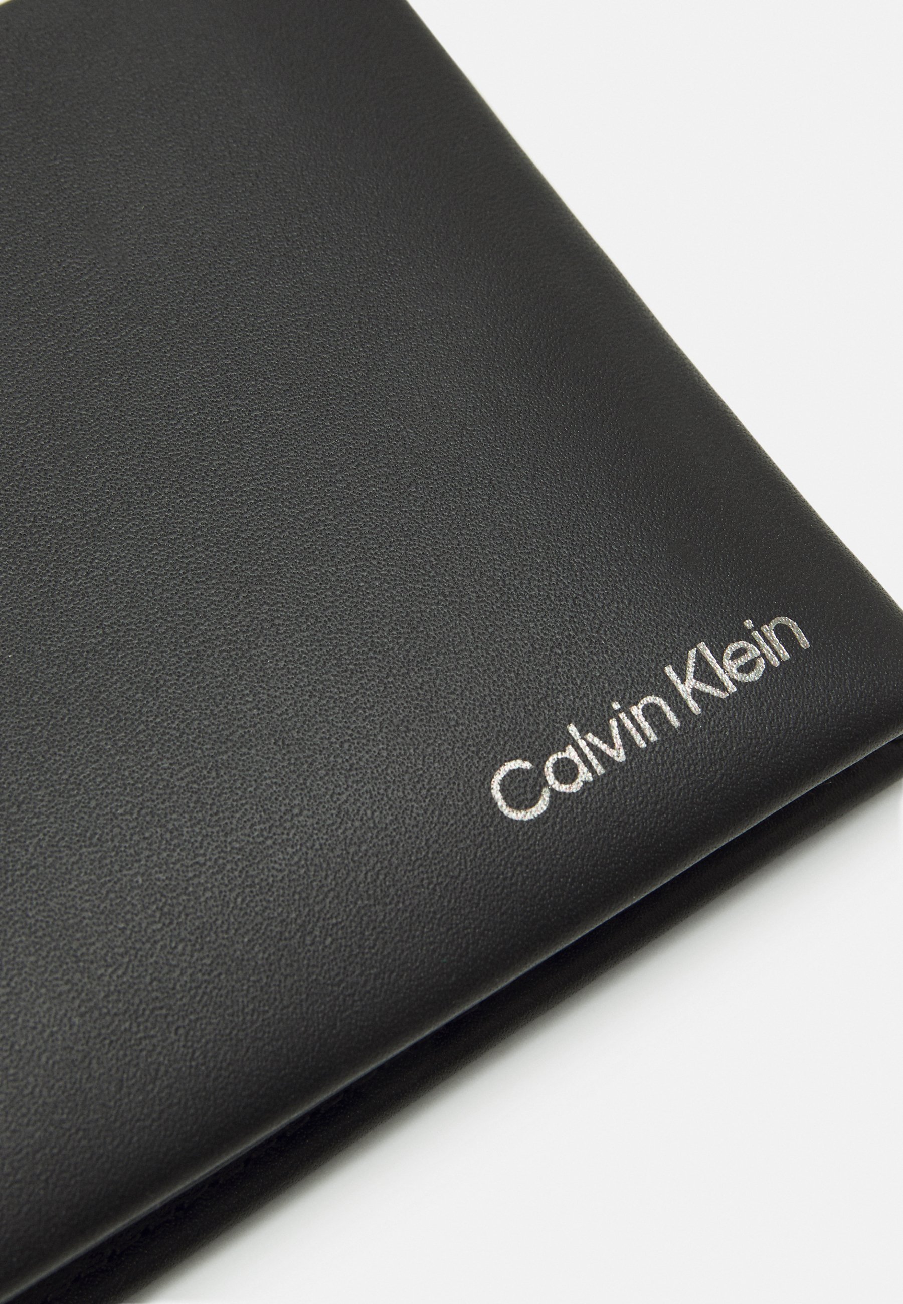 CALVIN KLEIN CONCISE TRIFOLD UNISEX - Peněženka - black