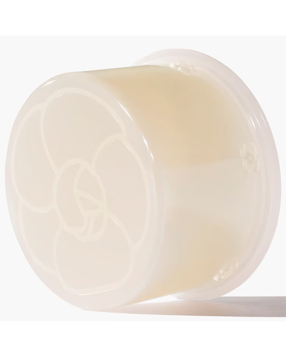 CHANEL N°1 DE CHANEL REVITALISANT MASQUE - ΕΠΑΝΑΠΟΡΡΙΨΗ EXFOLIATE - ΟΜΩΣ ΕΞΩ - ΛΕΙΑ