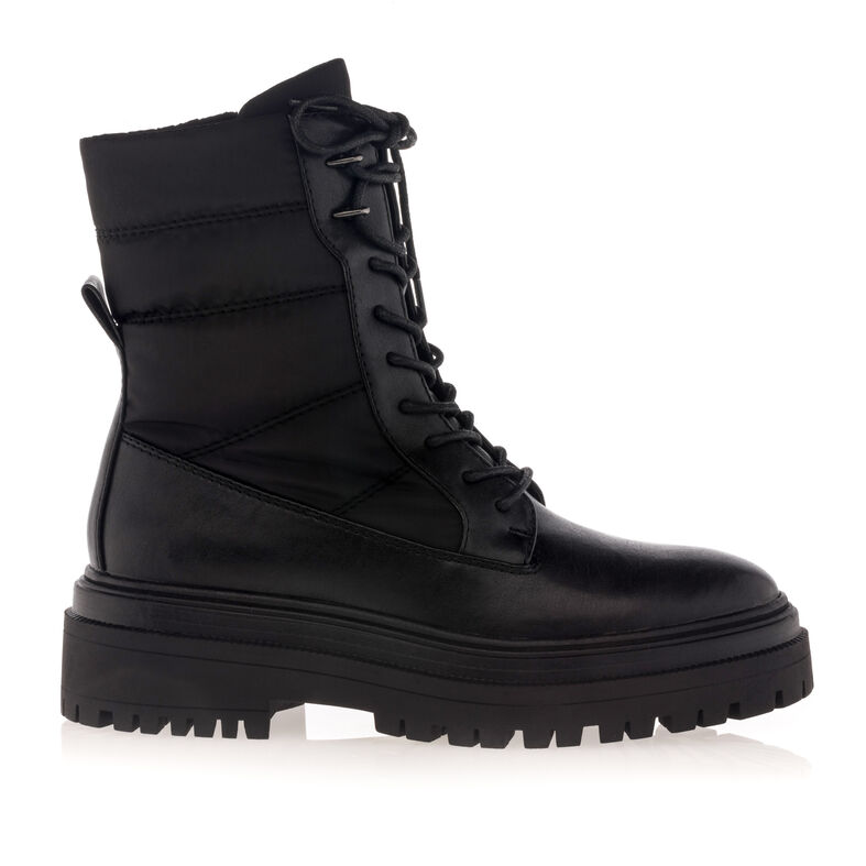  Botas negras de mujer / Botines