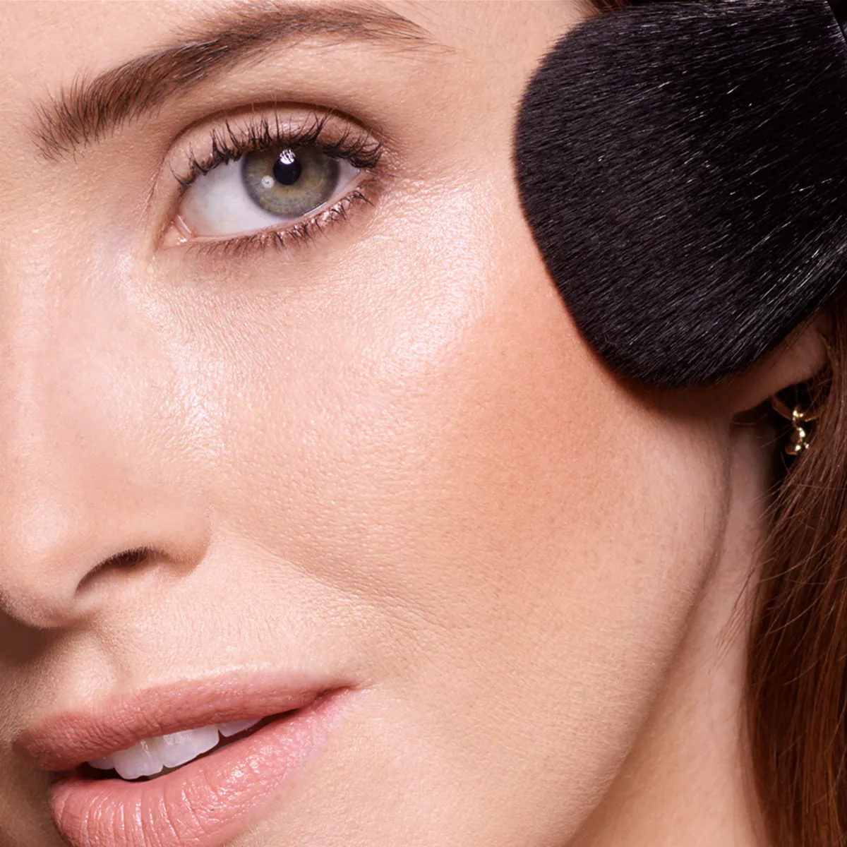 Max Factor Facefinity Bronzer 001 Light Bronze