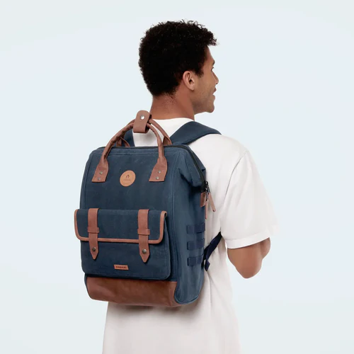 Cabaia Montalivet Medium Adventurer Rucksack, Blau